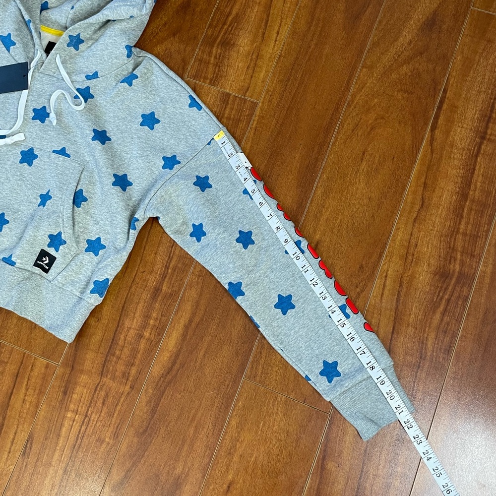 New CONVERSE X HELLO KITTY Long Sleeve Star Cropped Hoodie Sweatshirt L - Picture 8 of 12